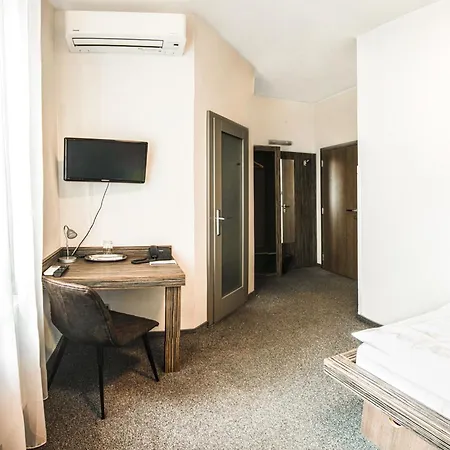 Horse Guest house 3*