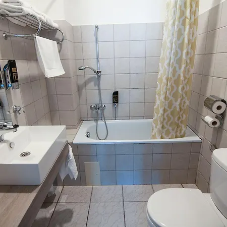 Horse Guest house 3*