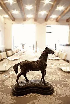Horse بيت ضيافة كَشّا