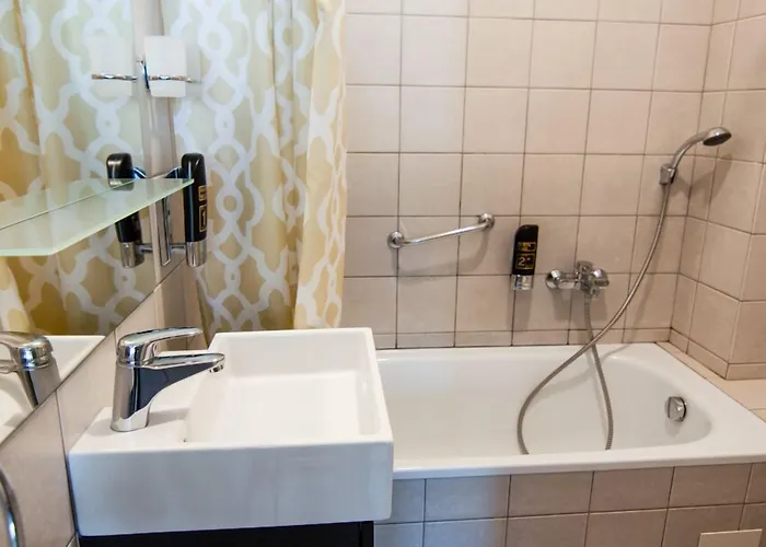 Horse בית הארחה