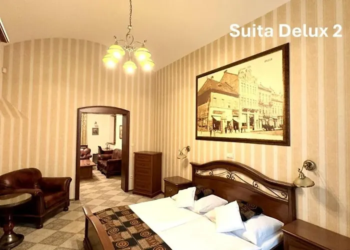 Horse 3* קושיצה